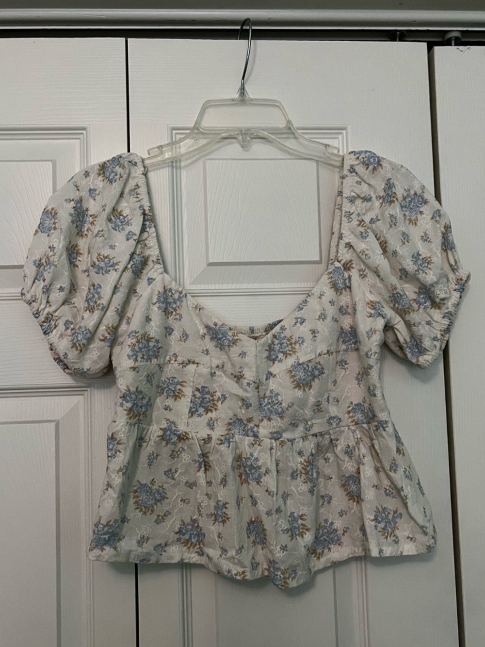Sim & Sam Floral Puff-Sleeve Peplum Blouse